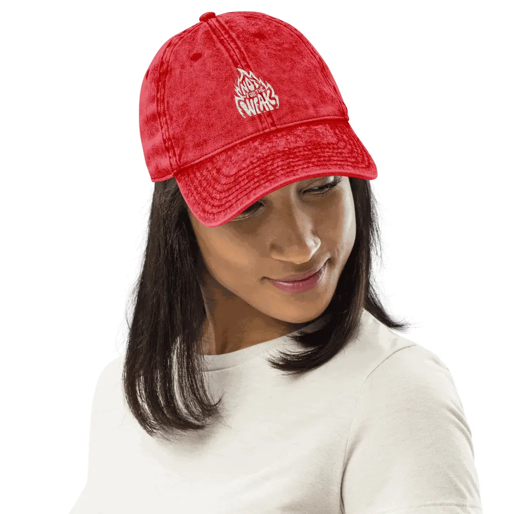vintage-cap-red-front-674f0f1c7c16e.webp